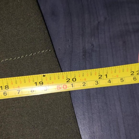 NWT "MADE IN CANADA"  green pocket skirt size 8 medium - Picture 8 of 14